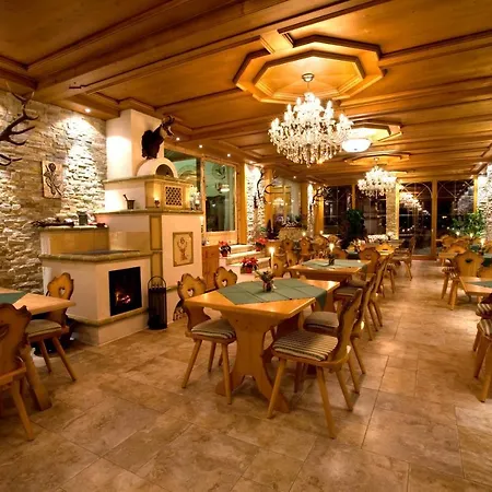 Seehotel Hartung & Отель Фюссен