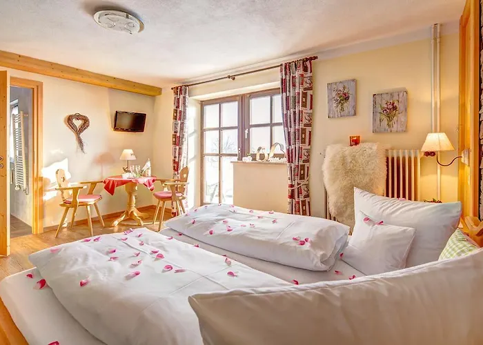 Seehotel Hartung & Отель Фюссен